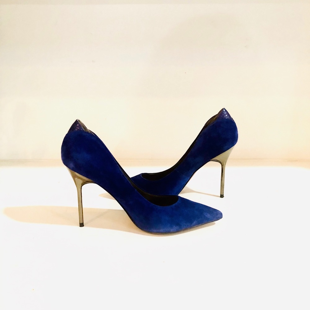Sam Edelman Purple Suede pumps